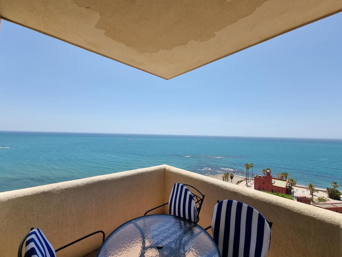 Appartamento G&G Benalbeach Bil Bil Views Benalmádena Esterno foto